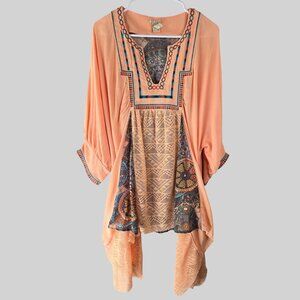 BKE Tunic Top M Coral Crochet Southwestern Boho Assymetrical Mandala Flowy Shirt